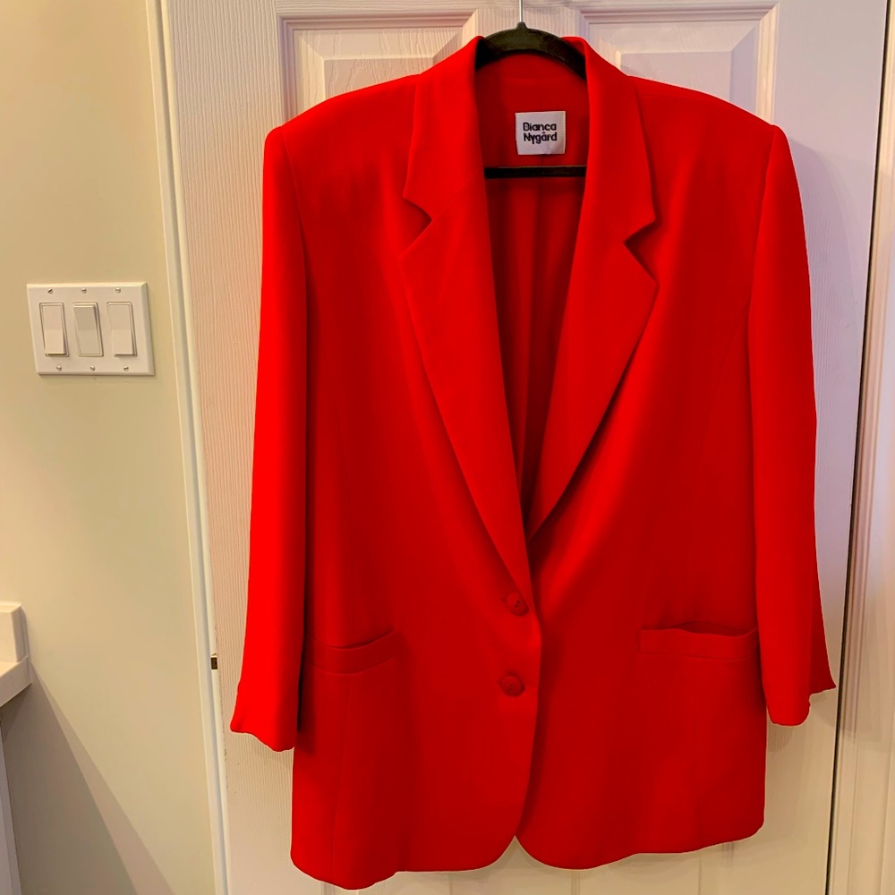 BIANCA NYGARD 100% SILK BLAZER.